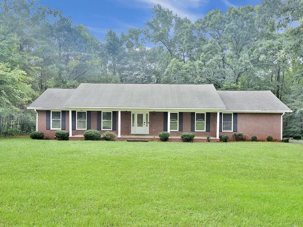 560 Lee Road 246, Salem, AL 36874