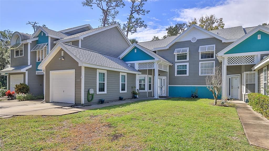 108 Grand Oaks Cir #108