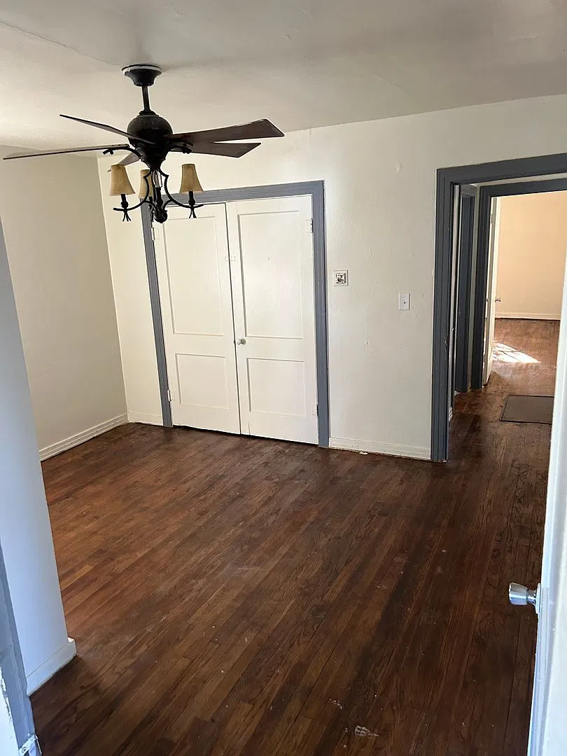3407 Lillian Stt — Photo 2