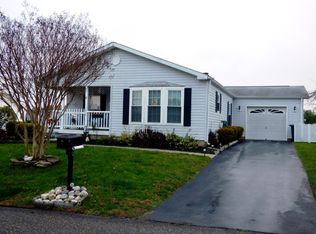 3 Rocky Hill Rd, Manahawkin, NJ 08050