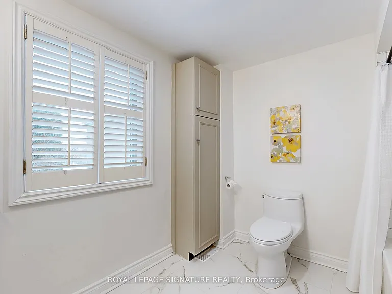 337 Glen Rd — Photo 22
