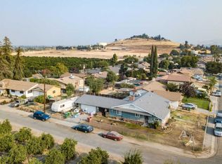 1491 State St, Porterville, CA 93257