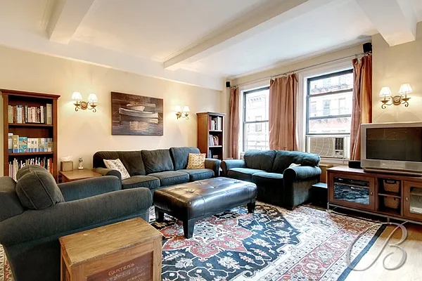 Sold by Bellmarc Realty | media 7