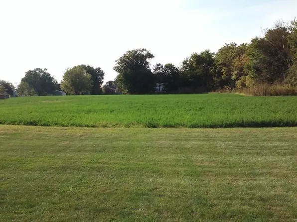 1551 S Main St, Princeton, IL 61356