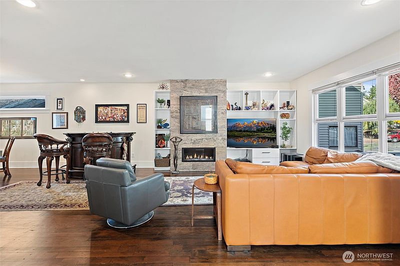 4th image of 1405 N 41st Street