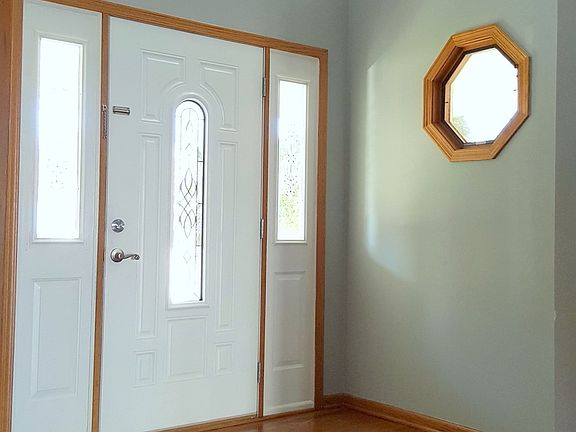 4th image of 9431 Nora Ave