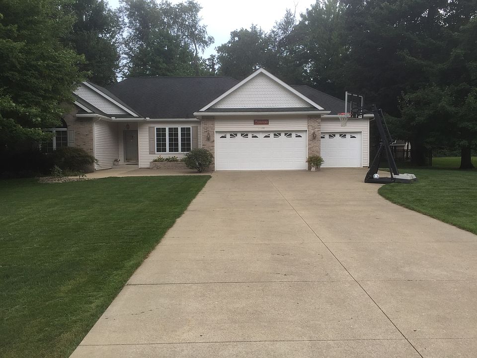 Hidden Manor subdivision