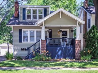25 Wellesley Dr #2, Pleasant Ridge, MI 48069