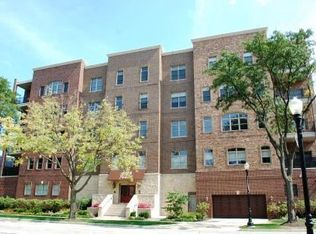 4929 Forest Ave UNIT 3F, Downers Grove, IL 60515