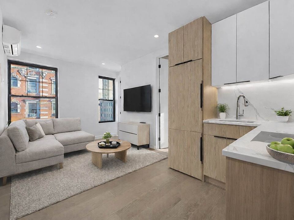 1st image of 141 2nd Ave APT 15