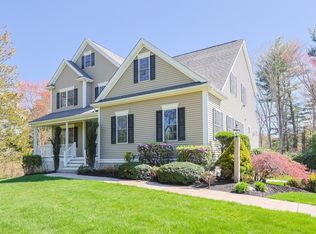 4 Berkeley Dr, Walpole, MA 02081