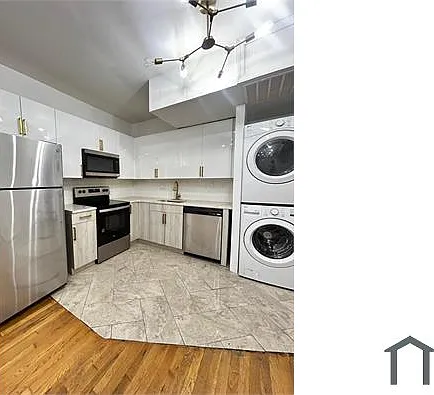 1424 W Girard Ave #C
