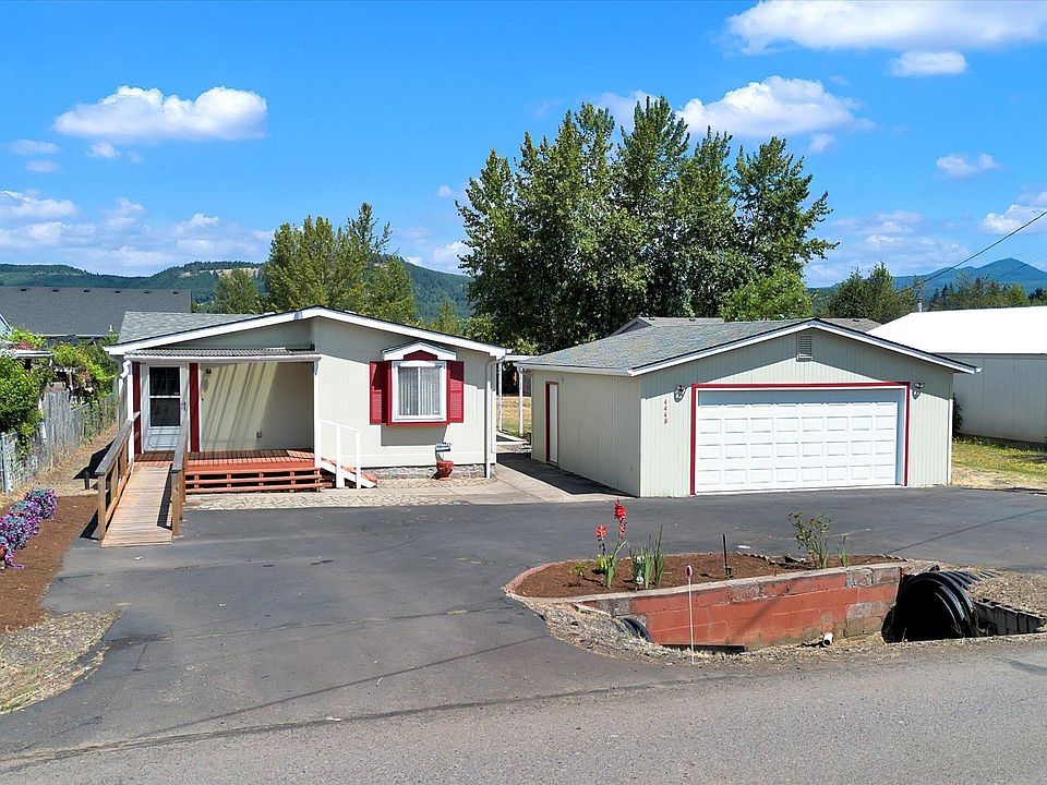 1st image of 4448 Long St