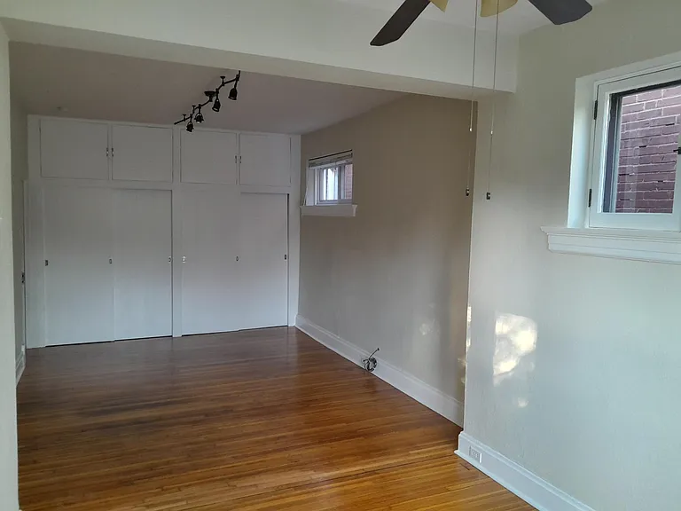 3642 Humphrey St — Photo 11