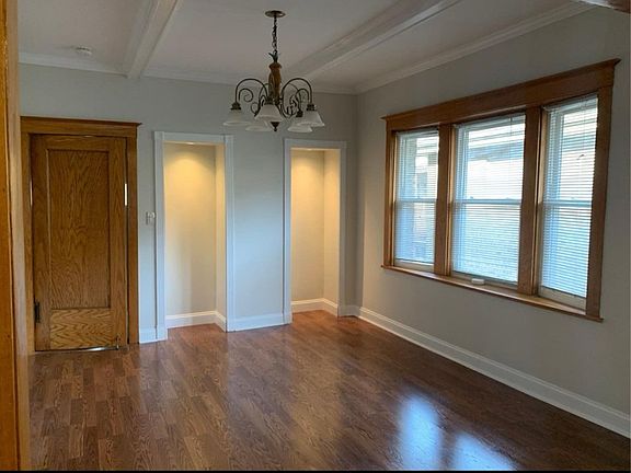5th image of 106 Washington Blvd #2