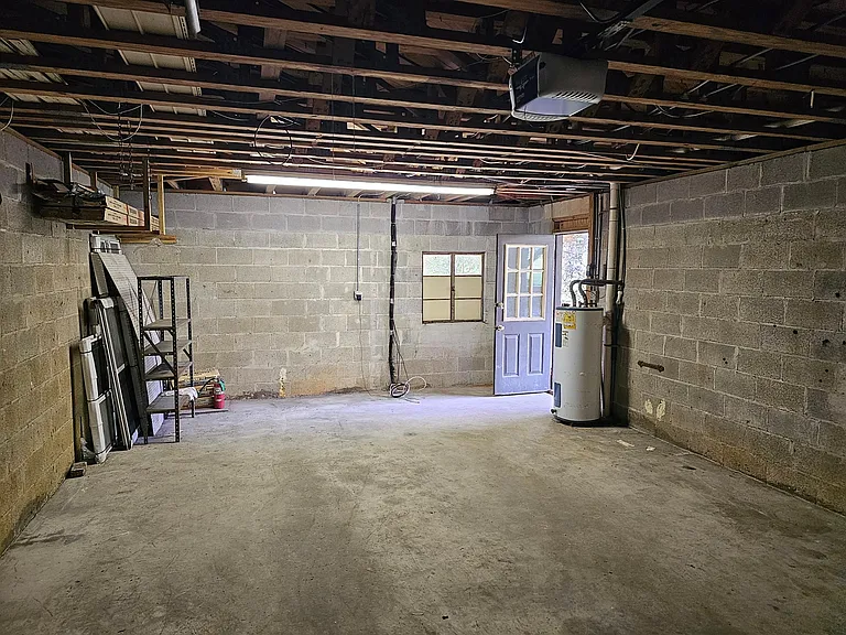 417 Shoemaker St — Photo 9