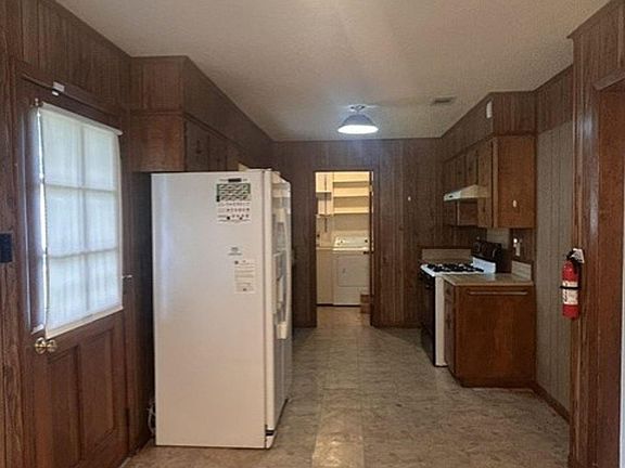 5th image of 5813 Granby Rd