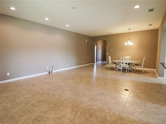 5th image of 4555 Ashley Lake Cir