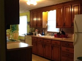 14 Lakeside Ave, Cranston, RI 02910