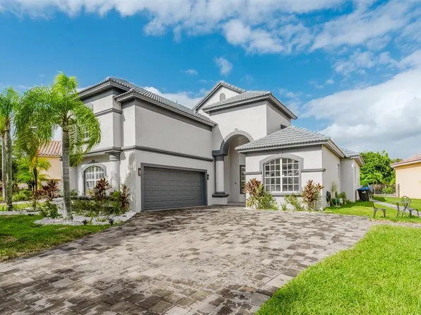 1361 Whitney Isles Dr, Windermere, FL 34786