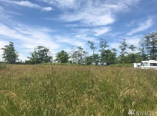 12 Canvas Point Rd, Cathlamet, WA 98612