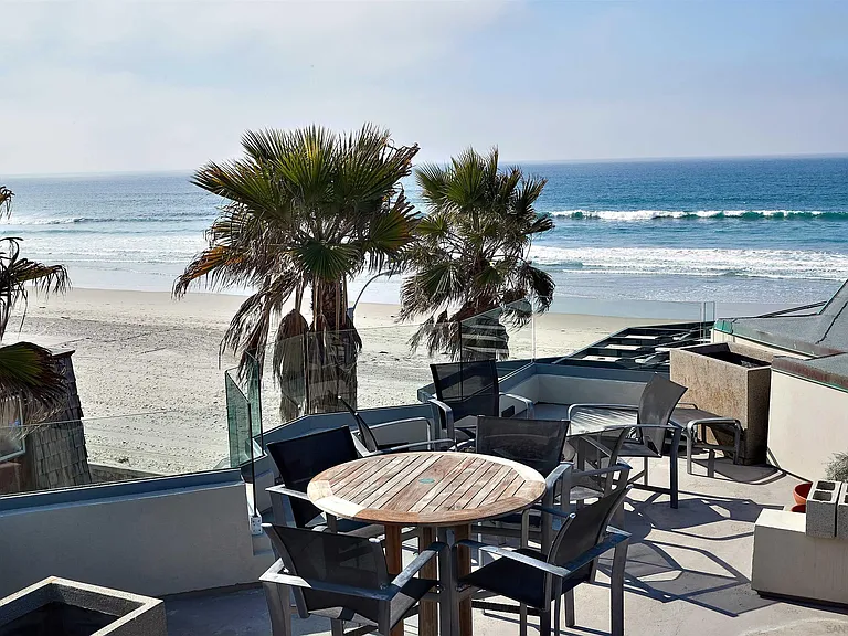 3377 Ocean Front Walk — Photo 19