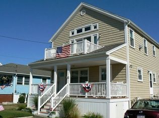 69 A St, Hull, MA 02045