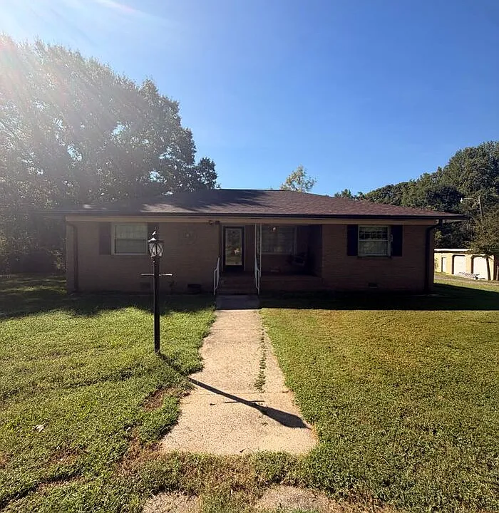 377 Cain Rd