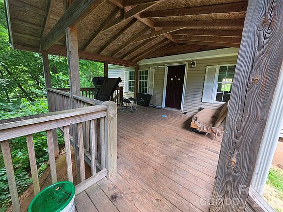 4th image of 119 Miracle Mountain Rd
