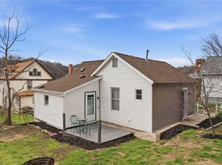 618 8th Ave, New Brighton, PA 15066