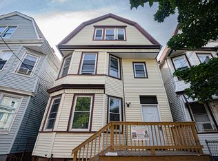 121 S 13th St, Newark, NJ 07107