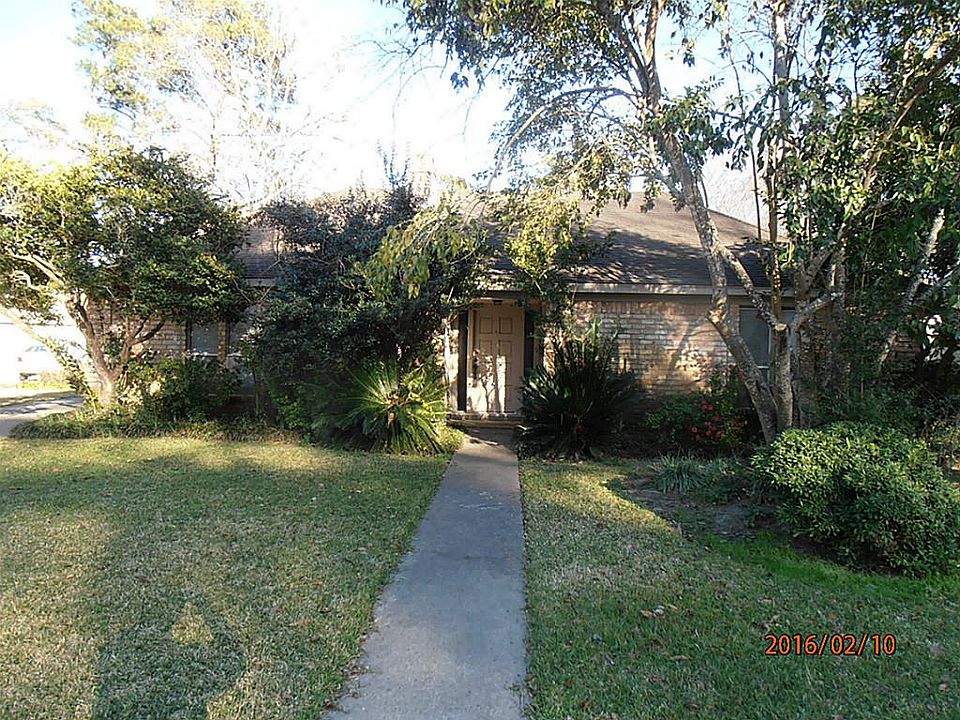 1st image of 19614 Spoonwood Dr