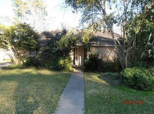 19614 Spoonwood Dr, Humble, TX 77346