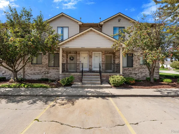 20912 Flora St #6, Roseville, MI 48066