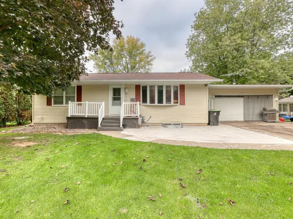 6571 Spruce LANE, Winneconne, WI 54986