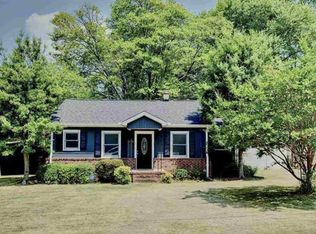 106 Augusta St, Easley, SC 29640