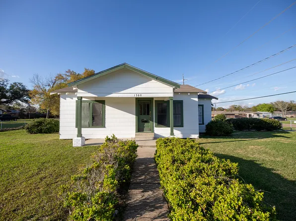 1309 17th St, Lake Charles, LA 70601