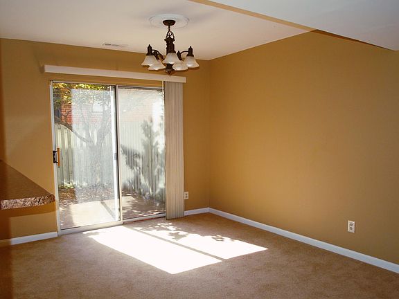 Dinning Room - Door to Patio & Backyard