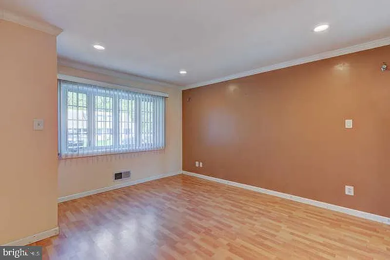 Thumbnail 20