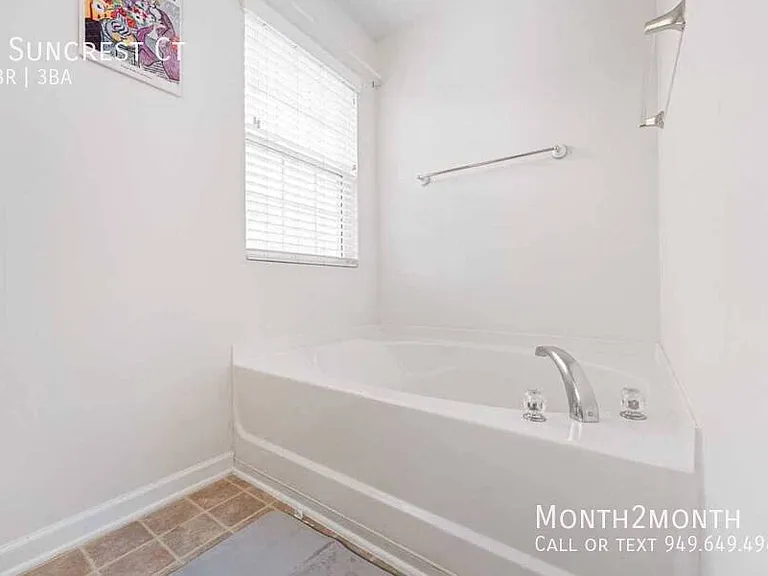 4 Suncrest Ct — Photo 19