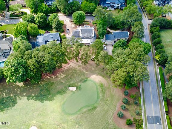 5th image of 7136 N Ridge Dr