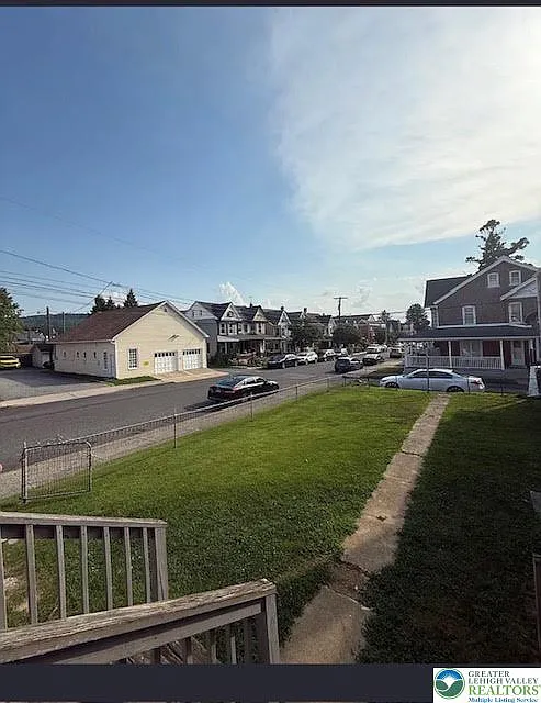 1 bed, 1000 sqft, $1,495 — Photo 3