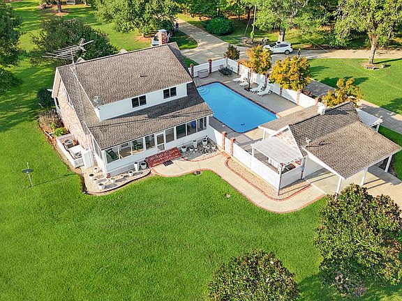 2nd image of 2053 Osyka Progress Rd