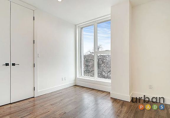 4th image of 167 Linden Blvd #8B