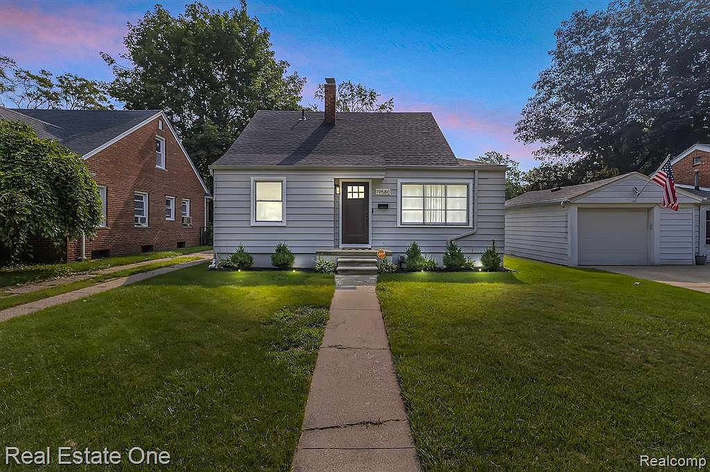 19580 Dalby, Redford, MI 48240 Zillow