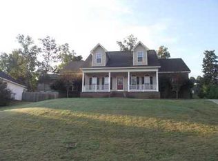 129 Brandy Ct, Deatsville, AL 36022