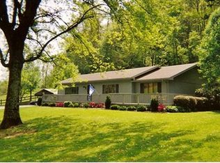 424 Kinnikinnick Rd, Pikeville, KY 41501