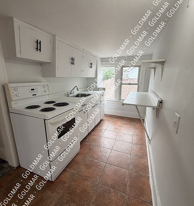 1st image of 1721 Saint Luke Rd