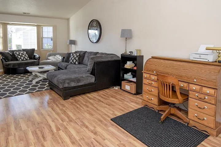 1015 S River Rd #44 — Photo 9