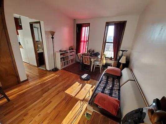 Rented by Brooklyn Property Group LLC | media 13